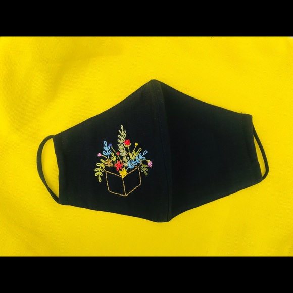 Hand embroidered face mask, Linen Cotton Face Mask - Picture 2 of 4